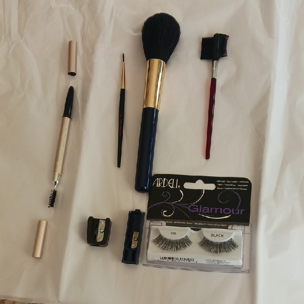 Makeup Tools/ Brushes,combs Sharpners,lashes,eyebrow,,all New,,see Descriptions - Picture 1 of 6